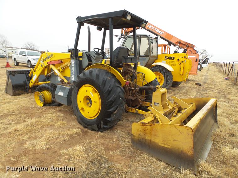 image for item EI9545 2001 Fermec 640B landscape tractor