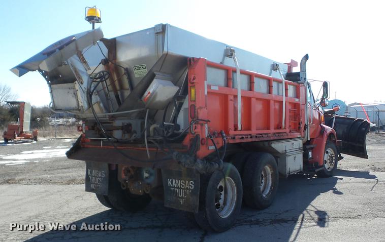 image for item AY9611 2001 Sterling L7500 dump truck
