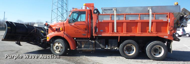 image for item AY9611 2001 Sterling L7500 dump truck