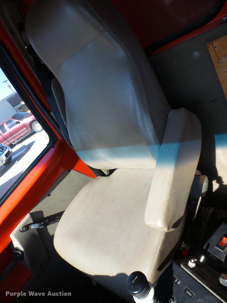 image for item AY9611 2001 Sterling L7500 dump truck