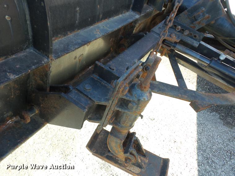 image for item AY9611 2001 Sterling L7500 dump truck