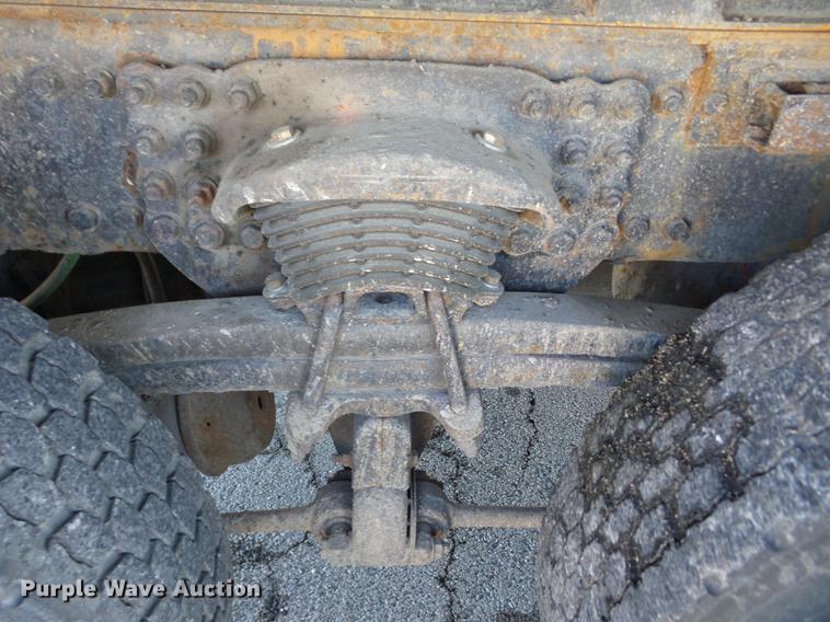image for item AY9611 2001 Sterling L7500 dump truck