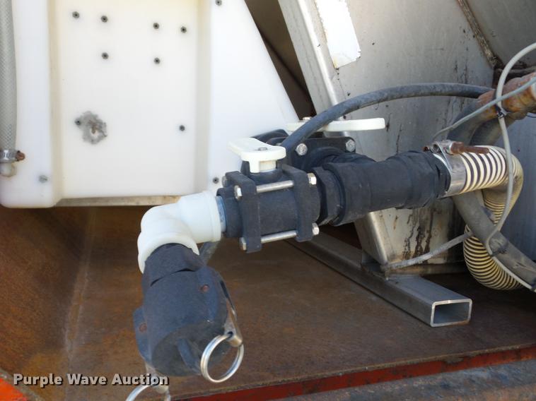 image for item AY9611 2001 Sterling L7500 dump truck