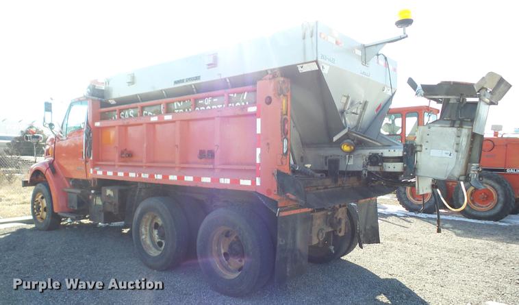 image for item AY9612 2003 Sterling LT7501 dump truck