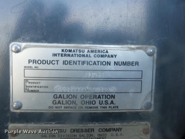 image for item AY9613 1997 Galion 830B motor grader