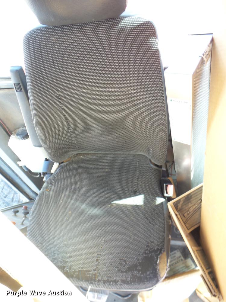 image for item AY9613 1997 Galion 830B motor grader