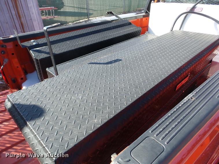 image for item AY9618 2008 Ford F250 Super Duty pickup truck