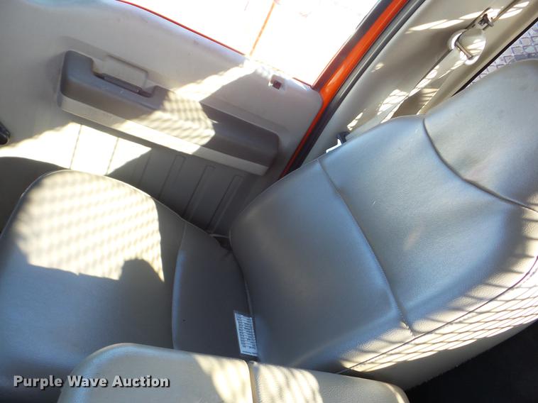 image for item AY9618 2008 Ford F250 Super Duty pickup truck