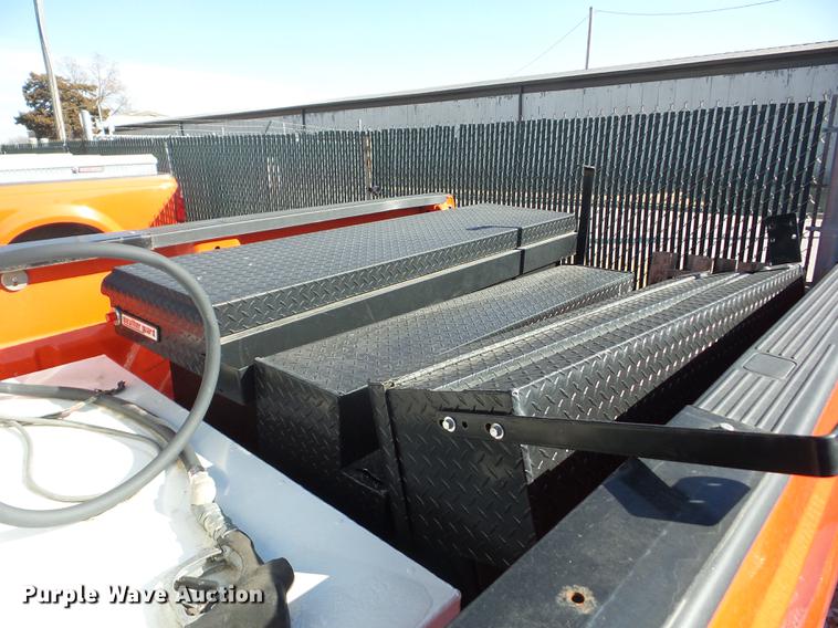 image for item AY9618 2008 Ford F250 Super Duty pickup truck