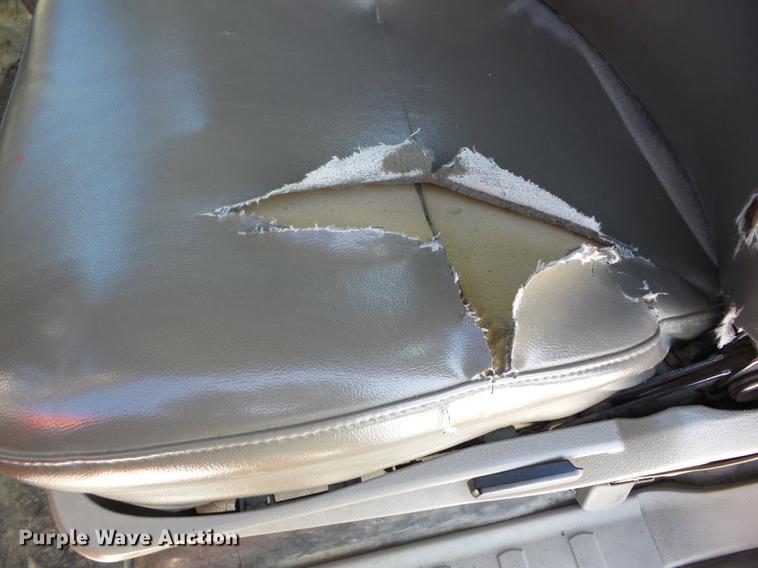 image for item AY9619 2008 Ford F250 Super Duty pickup truck