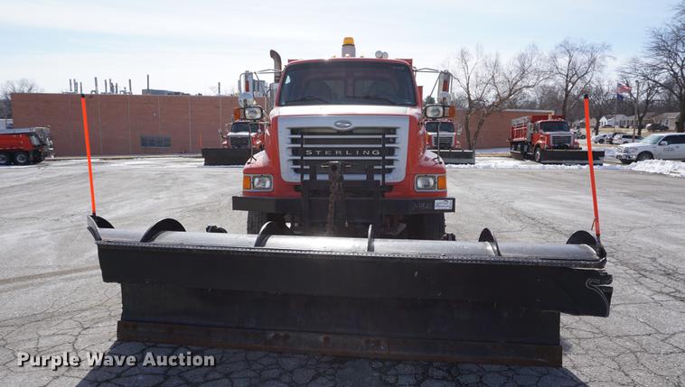 image for item DB0393 2003 Sterling LT7500 dump truck