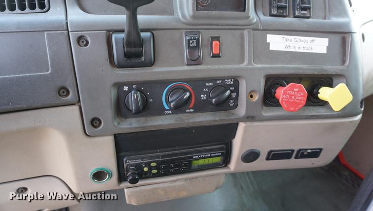 image for item DB0393 2003 Sterling LT7500 dump truck