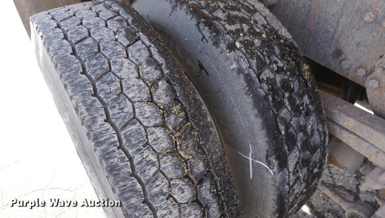 image for item DB0393 2003 Sterling LT7500 dump truck