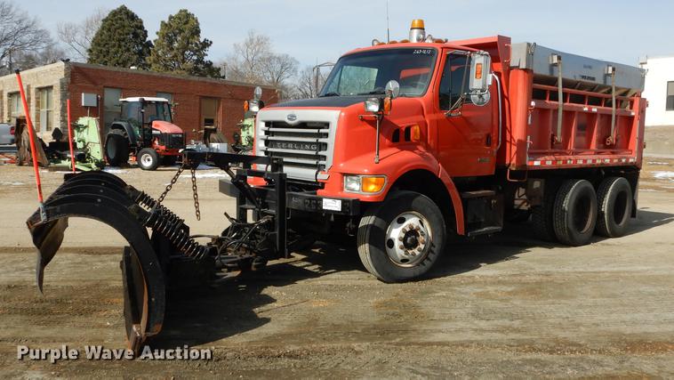 image for item DB0394 2003 Sterling LT7500 dump truck