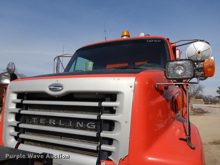image for item DB0394 2003 Sterling LT7500 dump truck
