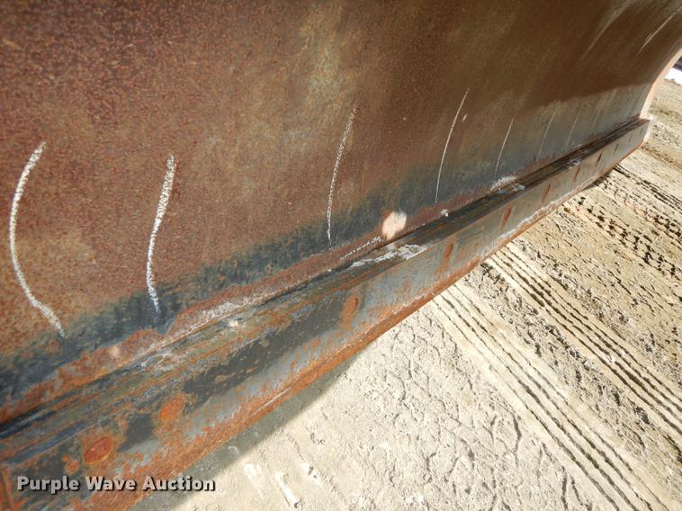 image for item DB0394 2003 Sterling LT7500 dump truck