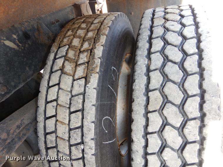 image for item DB0394 2003 Sterling LT7500 dump truck