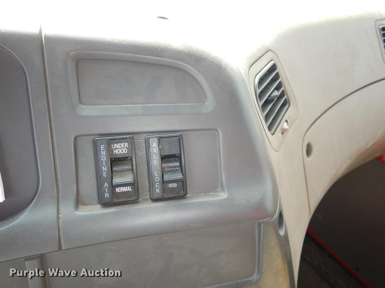 image for item DB0395 2003 Sterling LT7500 dump truck