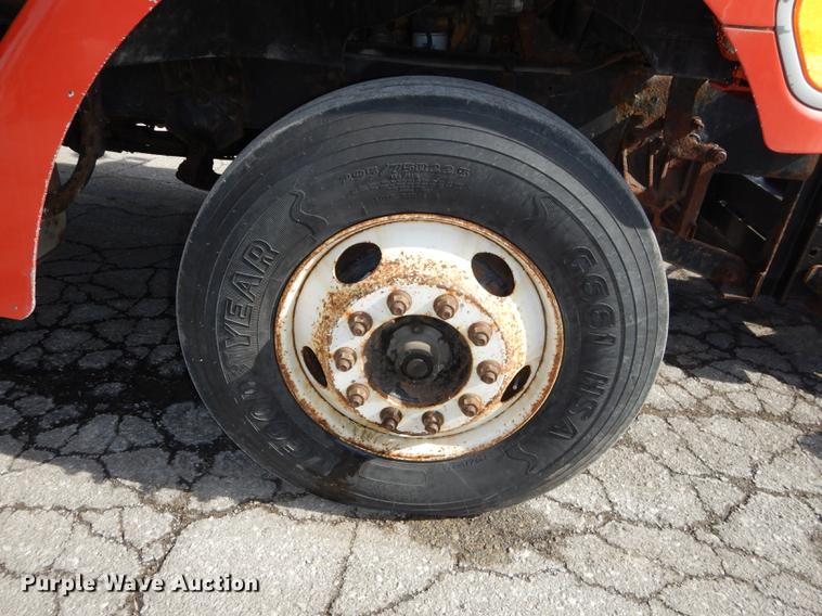 image for item DB0395 2003 Sterling LT7500 dump truck