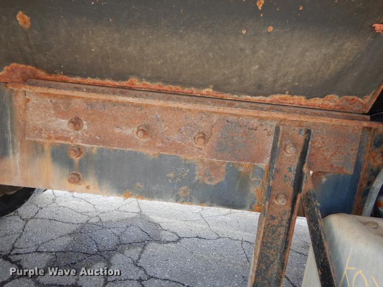 image for item DB0395 2003 Sterling LT7500 dump truck