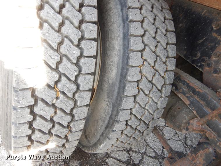 image for item DB0395 2003 Sterling LT7500 dump truck