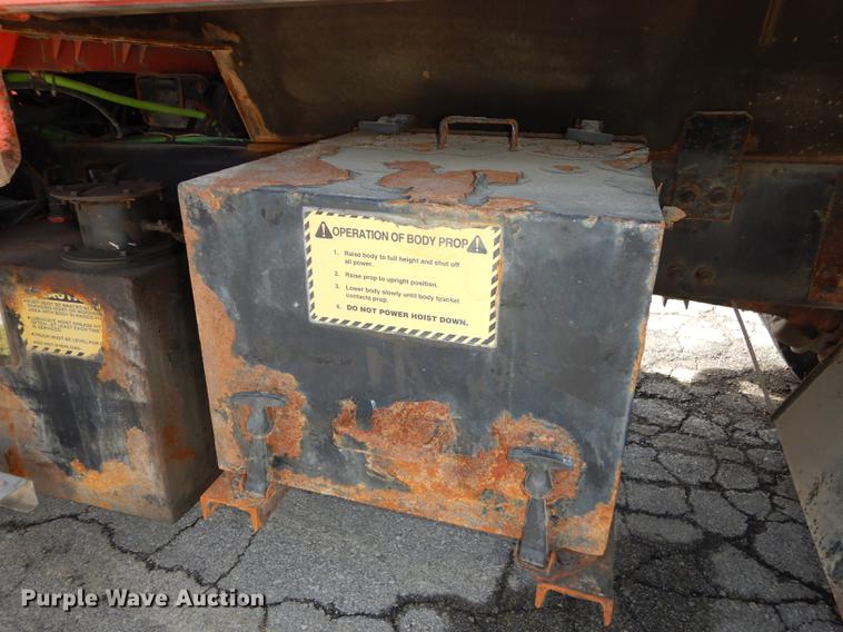 image for item DB0395 2003 Sterling LT7500 dump truck