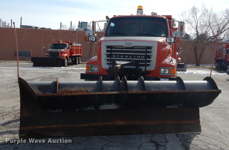 image for item DB0396 2003 Sterling LT7500 dump truck