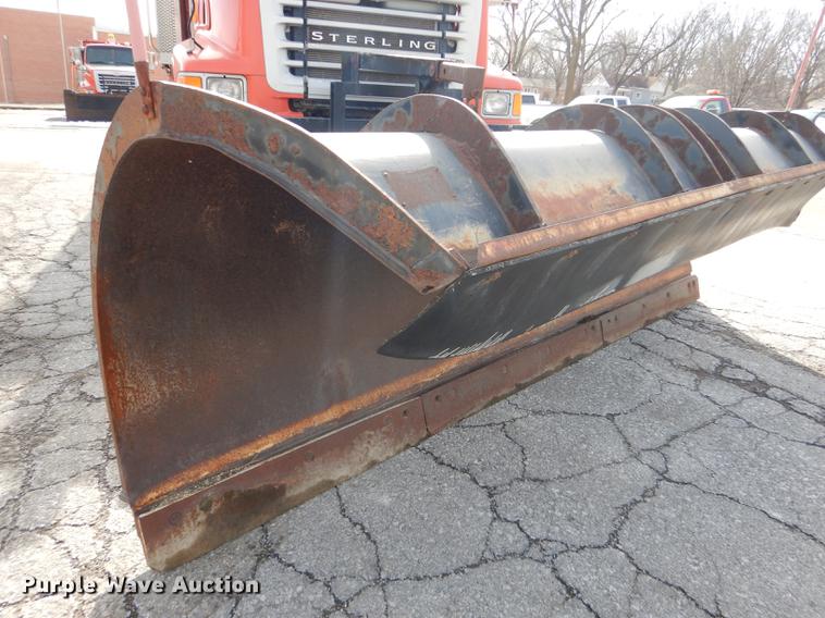 image for item DB0396 2003 Sterling LT7500 dump truck