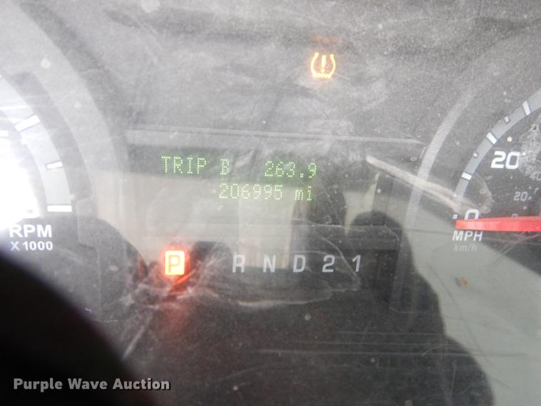 image for item DB0398 2010 Ford E150 van