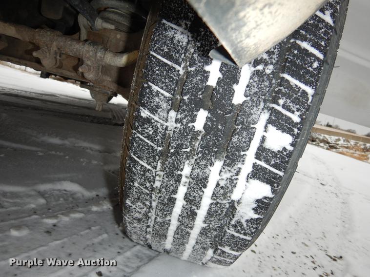 image for item DB0398 2010 Ford E150 van