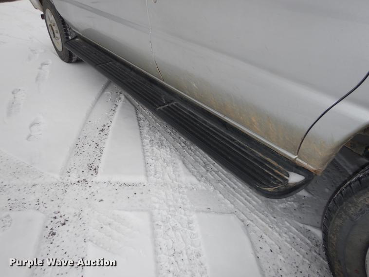 image for item DB0398 2010 Ford E150 van