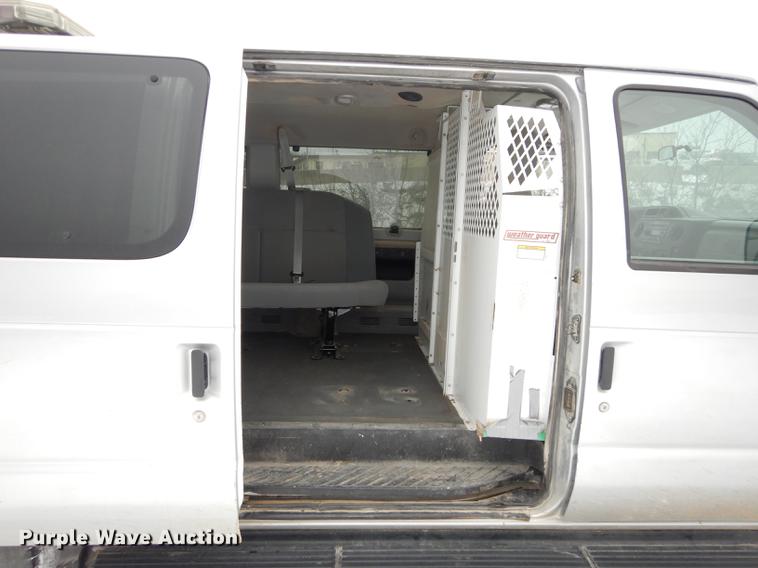 image for item DB0398 2010 Ford E150 van