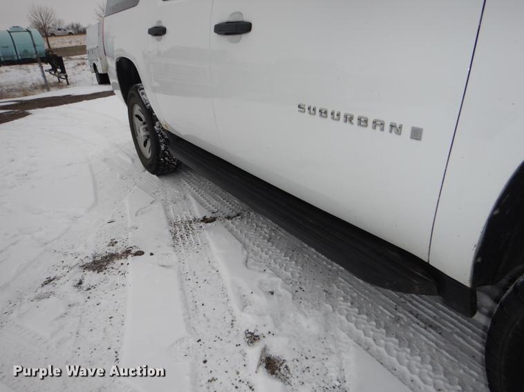 image for item DB0399 2008 Chevrolet Suburban 1500 SUV