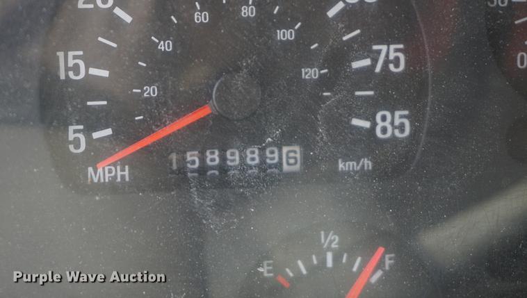 image for item DB0403 2001 Sterling LT7500 dump truck