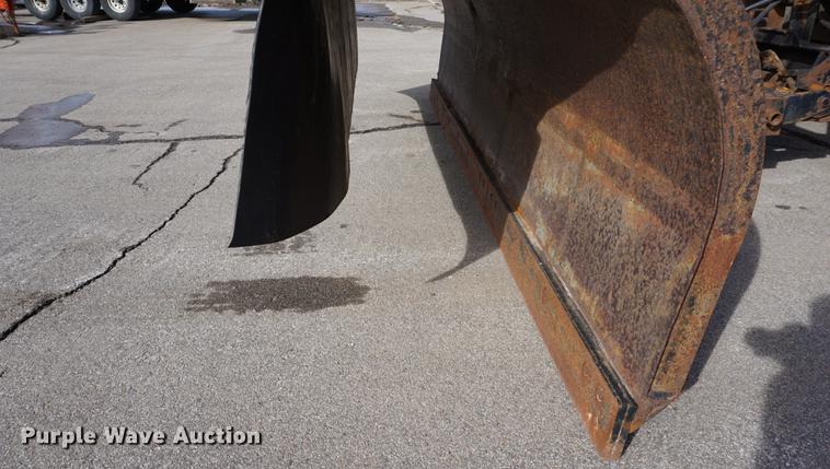 image for item DB0403 2001 Sterling LT7500 dump truck