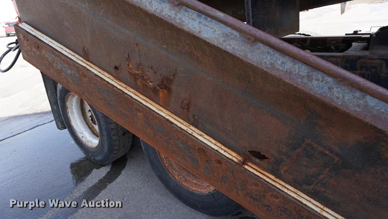 image for item DB0403 2001 Sterling LT7500 dump truck