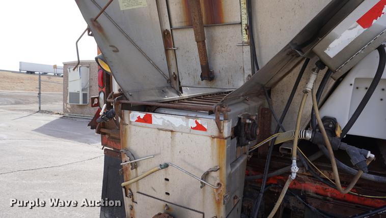 image for item DB0403 2001 Sterling LT7500 dump truck