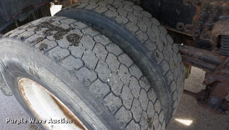 image for item DB0403 2001 Sterling LT7500 dump truck