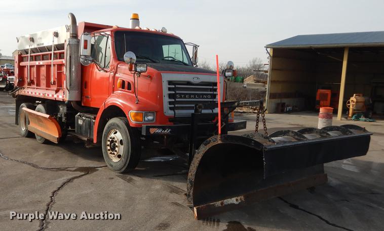 image for item DB0406 2003 Sterling LT7500 dump truck
