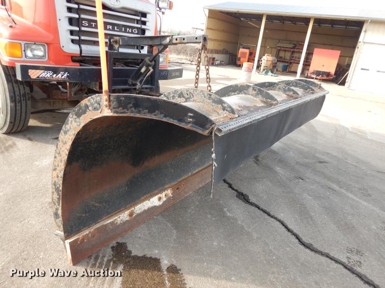 image for item DB0406 2003 Sterling LT7500 dump truck