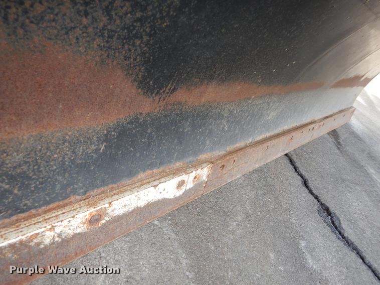 image for item DB0406 2003 Sterling LT7500 dump truck