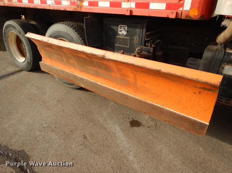 image for item DB0406 2003 Sterling LT7500 dump truck