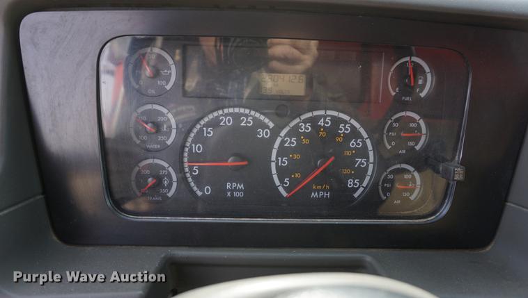 image for item DB0407 2003 Sterling LT7500 dump truck