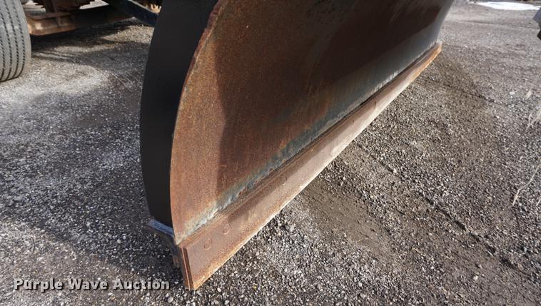 image for item DB0407 2003 Sterling LT7500 dump truck