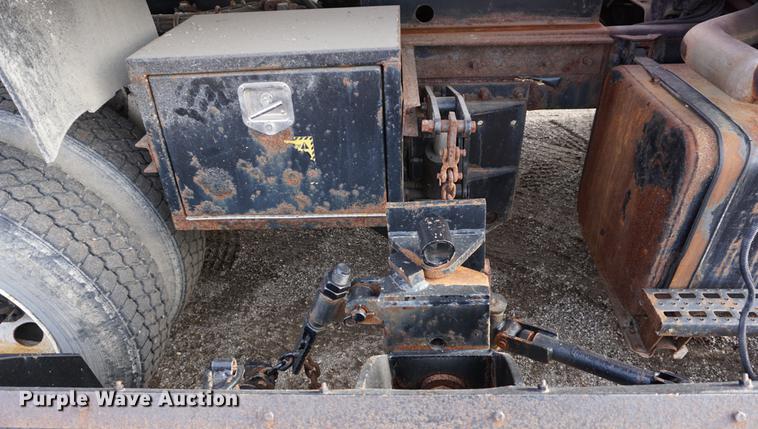 image for item DB0407 2003 Sterling LT7500 dump truck