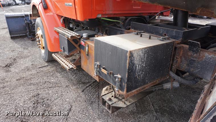 image for item DB0407 2003 Sterling LT7500 dump truck