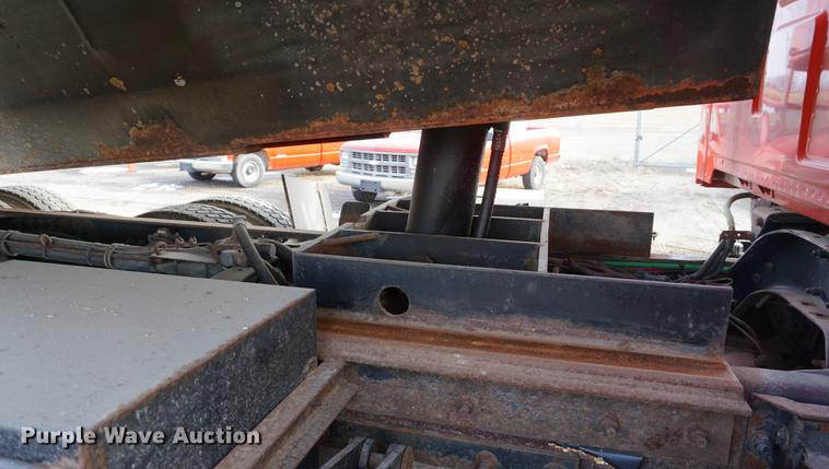 image for item DB0407 2003 Sterling LT7500 dump truck