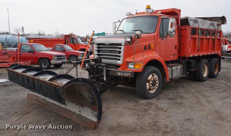 image for item DB0408 2001 Sterling LT7500 dump truck