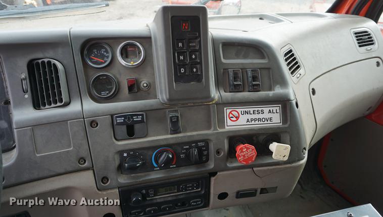 image for item DB0408 2001 Sterling LT7500 dump truck