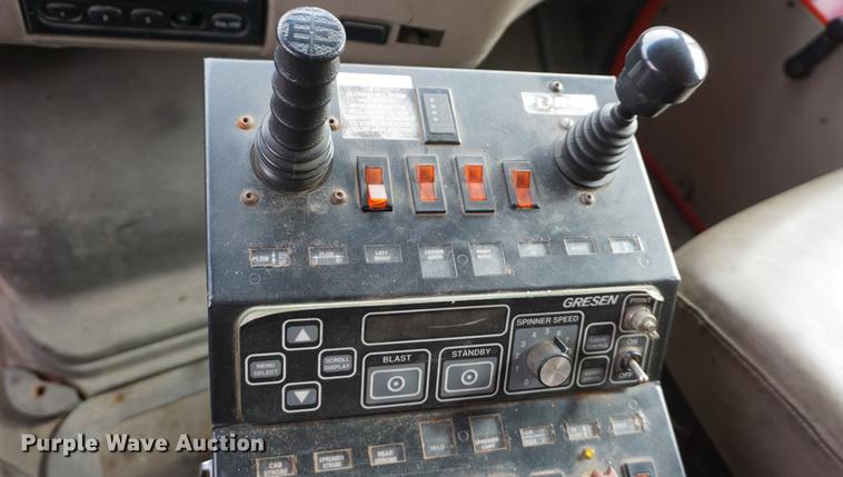 image for item DB0408 2001 Sterling LT7500 dump truck